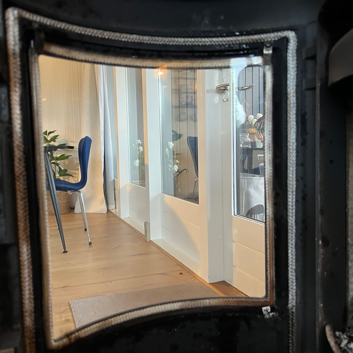 BRÆNDEOVNS GLASRENS